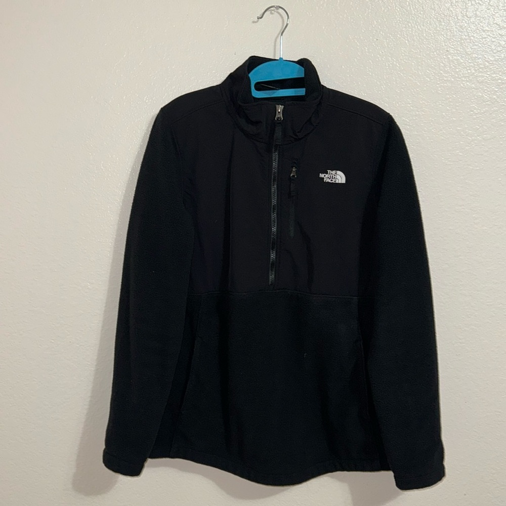 THE NORTH FACE HALF ZIP JACKET